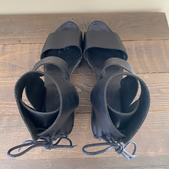 Trippen Happy Leather Platform Sandal - Picture 7 of 13